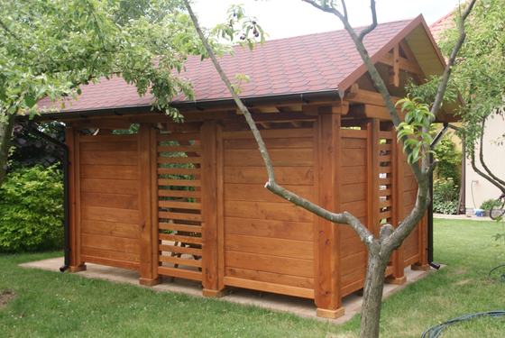 Altana drewniana wolnostojąca, AW004, wymiar 3x5m, kolor teak, pokrycie gont czerwony, dach 2S, barierka B06, realizacja Ciesielnia, zdjęcie 4