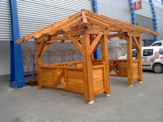 Altana drewniana wolnostojąca, AW012, wymiar 3x4m, kolor teak, pokrycie gont zielony, dach 4S, barierka B03, realizacja Ciesielnia, zdjęcie 7