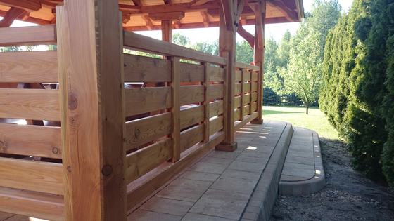 Altana drewniana wolnostojąca, AW025, wymiar 4x5m, kolor teak, pokrycie gont czarny, dach 4S, barierka B01, realizacja Ciesielnia, zdjęcie 8
