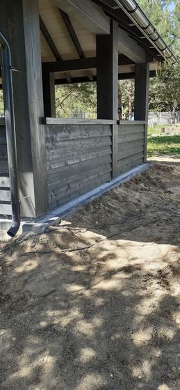 Altana drewniana wolnostojąca, AW058, wymiar 6x6m, kolor antracyt, pokrycie gont czarny, dach 4S, barierka B02, realizacja Ciesielnia, zdjęcie 16