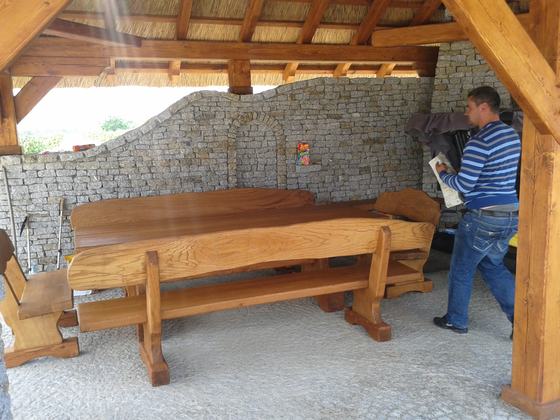 Altana drewniana z grillem, AG004, wymiar 4x6m, kolor orzech, pokrycie trzcina, dach 4S, barierka brak, realizacja Ciesielnia, zdjęcie 8