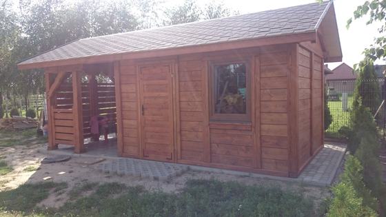 Drewutnia lub konstrukcja użytkowa z drewna, DU001, wymiar 3x5m, kolor teak, pokrycie gont szary, dach 2S, barierka B01+PELNA-SCIANA, realizacja Ciesielnia, zdjęcie 5