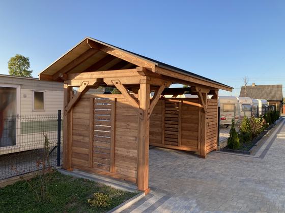 Drewutnia lub konstrukcja użytkowa z drewna, DU007, wymiar 2x4m, kolor orzech, dach 2S, barierka B06, realizacja Ciesielnia, zdjęcie 3