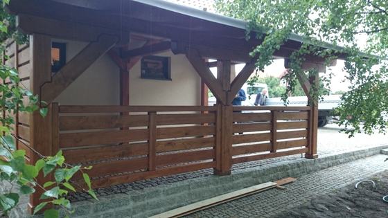 Garaż drewniany lub wiata garażowa, G008, wymiar 4x7m, kolor kasztan, pokrycie blacha, dach 1S, rodzaj otwarty, realizacja Ciesielnia, zdjęcie 4