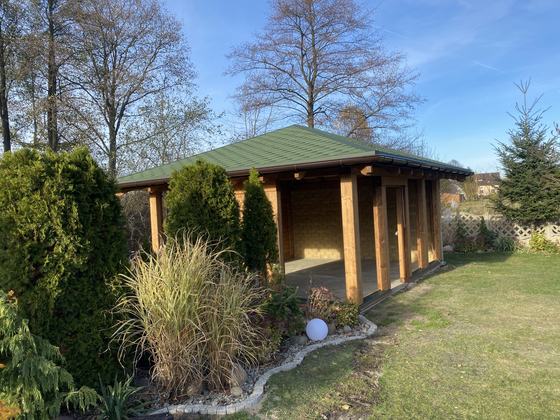 Taras lub zadaszenie drewniane, T008, wymiar 5x6m, kolor teak, pokrycie gont zielony, dach 4S, realizacja Ciesielnia, zdjęcie 18