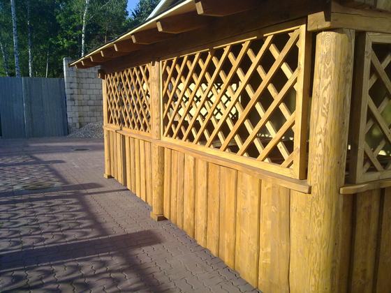 Taras lub zadaszenie drewniane, T012, wymiar 3x5m, kolor dąb, pokrycie gont zielony, dach 1S, barierka B02, realizacja Ciesielnia, zdjęcie 5