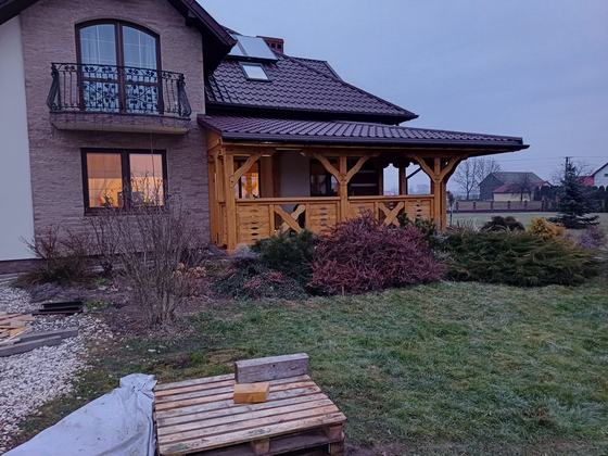 Taras lub zadaszenie drewniane, T022, wymiar 3x5,5m, kolor teak, pokrycie blacha, dach WS, realizacja Ciesielnia, zdjęcie 5