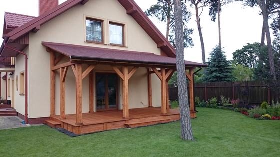 Taras lub zadaszenie drewniane, T023, wymiar 3x6m, kolor teak, pokrycie gont czerwony, dach 1S, realizacja Ciesielnia, zdjęcie 2
