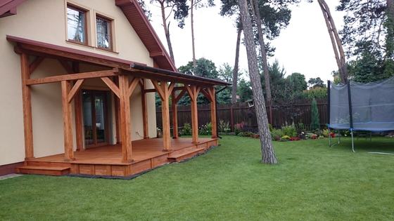 Taras lub zadaszenie drewniane, T023, wymiar 3x6m, kolor teak, pokrycie gont czerwony, dach 1S, realizacja Ciesielnia, zdjęcie 7
